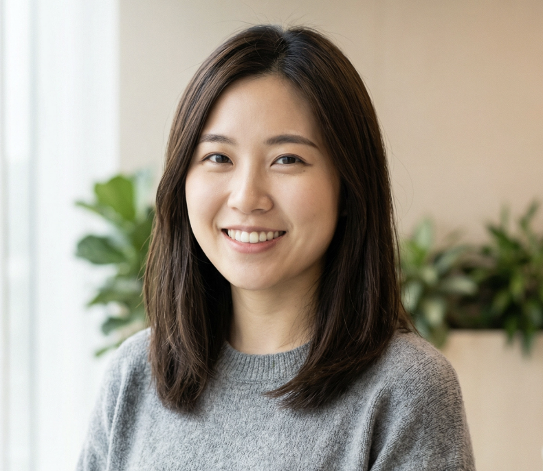 Sarah K., Home and Living Store Owner